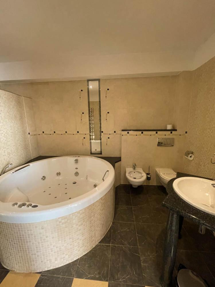 Mierzyn  Hotel Sens מראה חיצוני תמונה