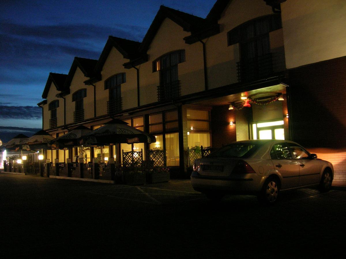 Mierzyn  Hotel Sens מראה חיצוני תמונה