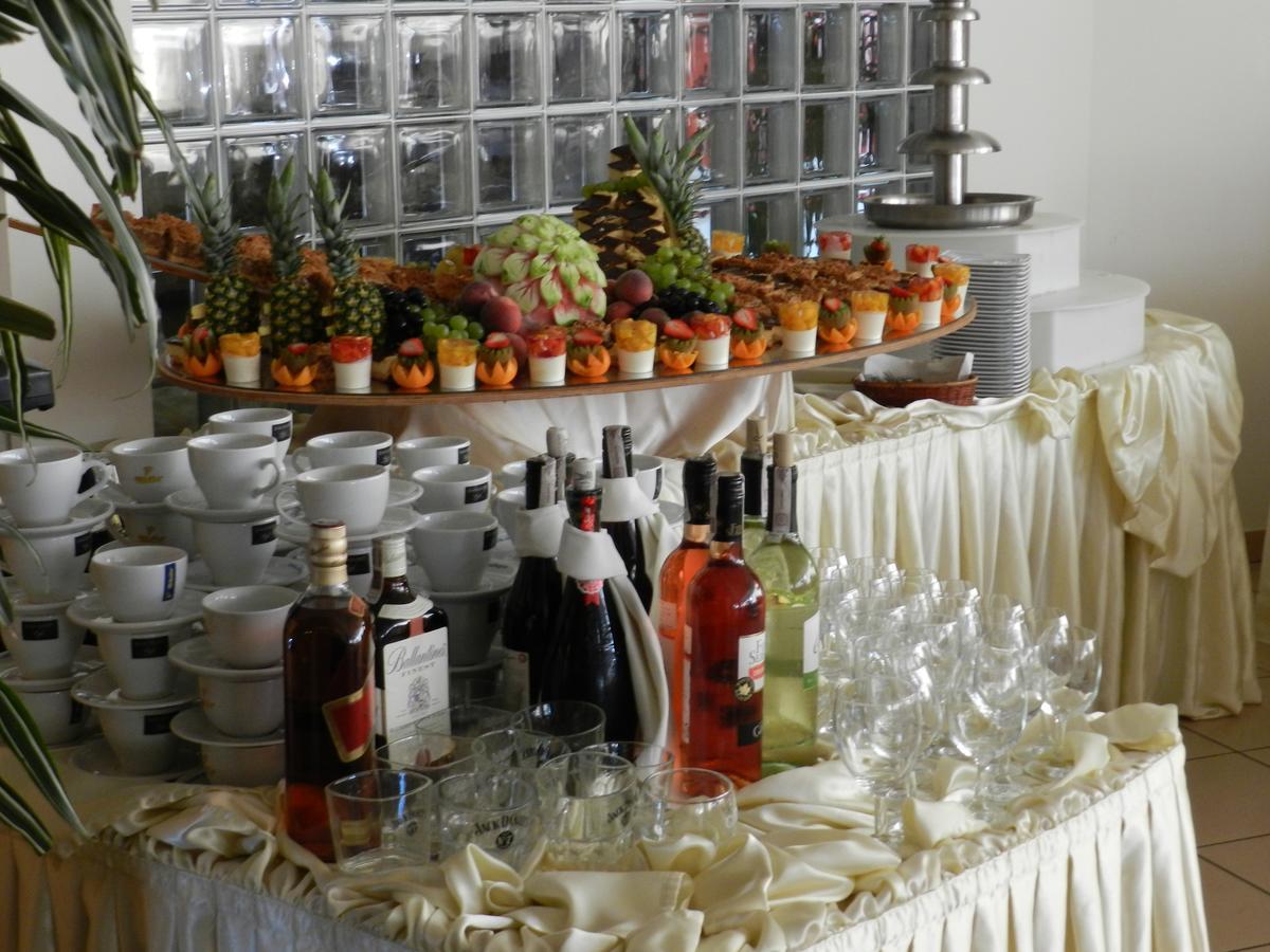 Mierzyn  Hotel Sens מראה חיצוני תמונה